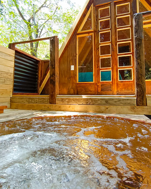 Tinaja caliente privada de Tiny Cabin Quillay en Cajón del Maipo
